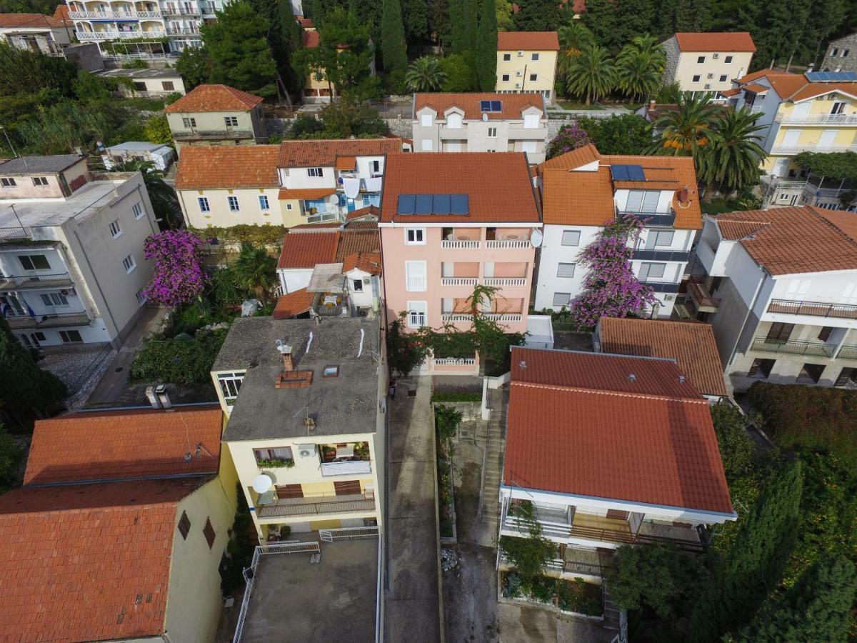 Apartments Knezovic Gradac  Exterior photo