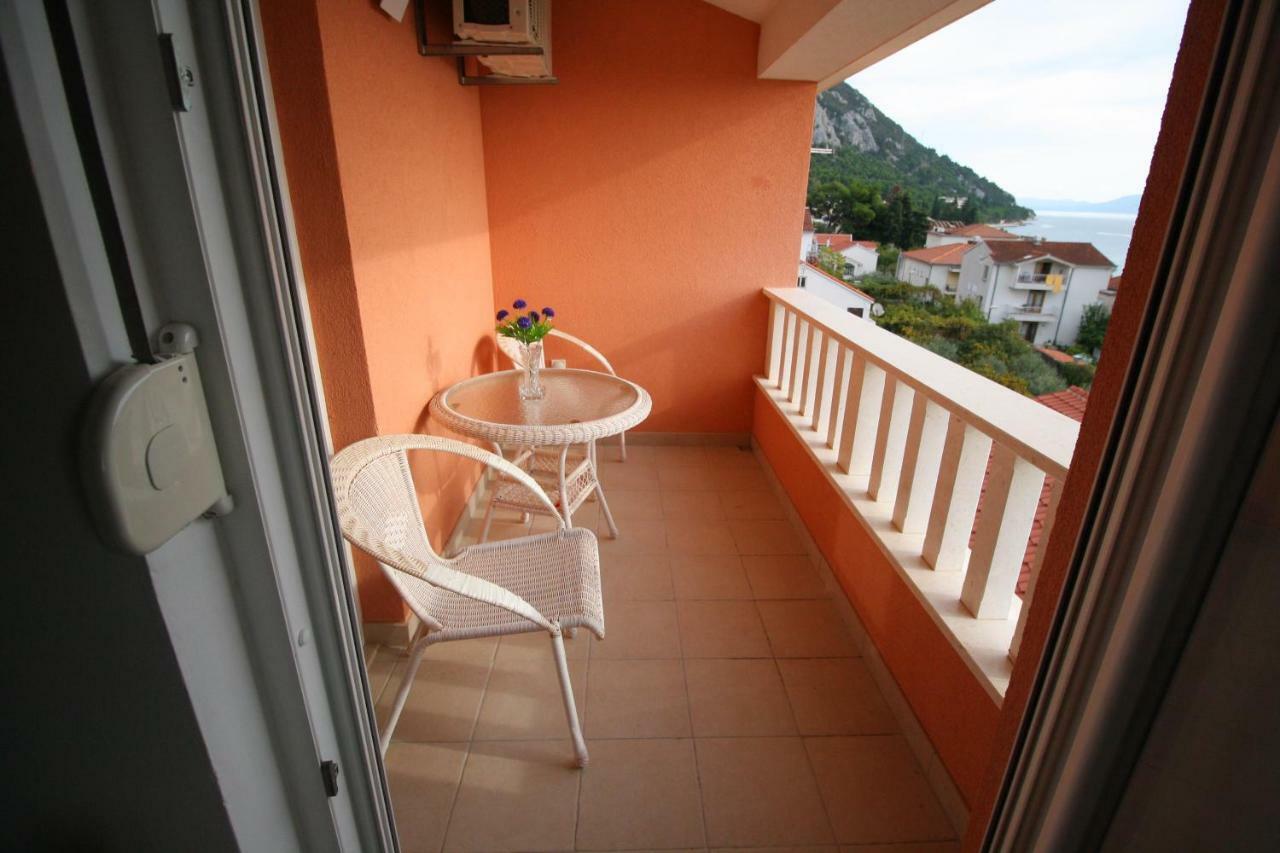 Apartments Knezovic Gradac  Exterior photo